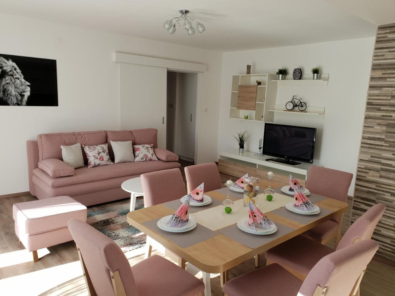 Lion Apartment Zagreb Eksteriør bilde